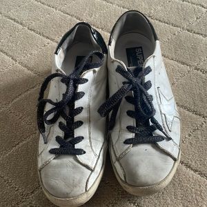 Golden goose low tops hood condition